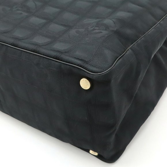CHANEL New Travel Line Tote MM Bag Shoulder Nylon Black A15991 - Picture 4 of 7